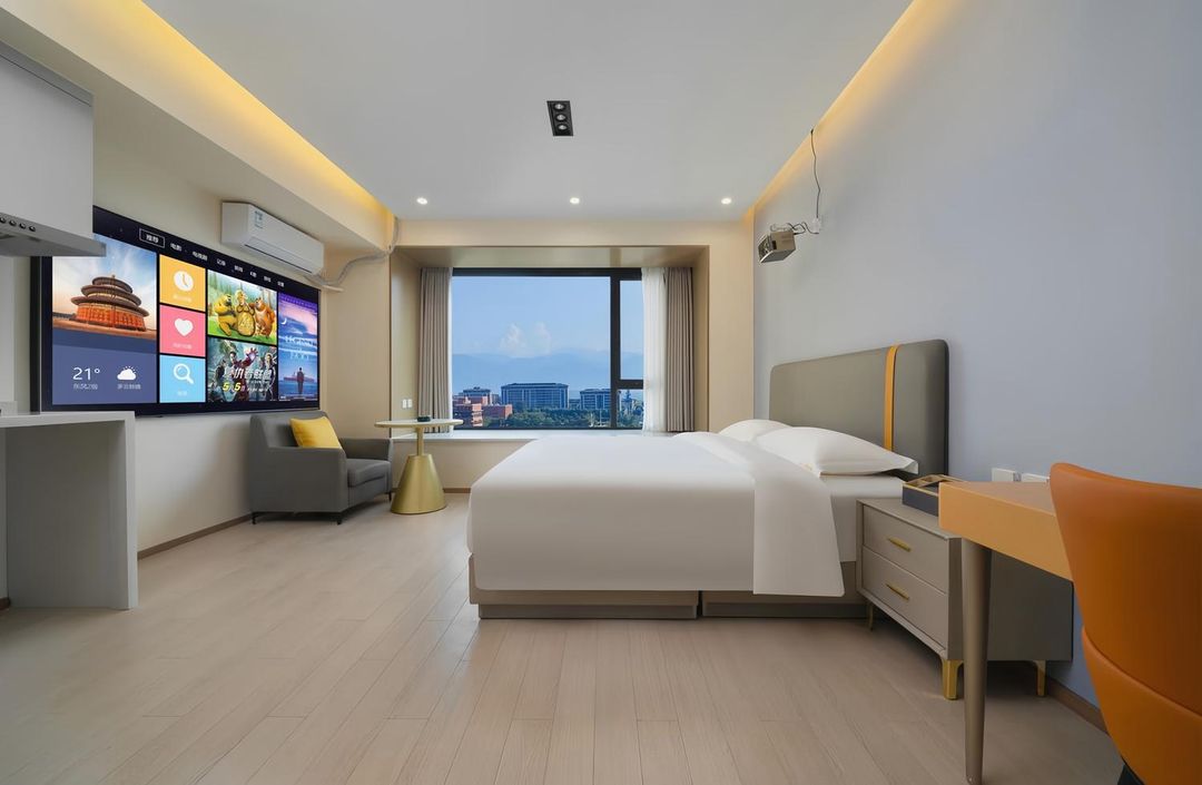 Qinglu S Cinema Hotel (Xi'an Le Huacheng International Happy Resort)