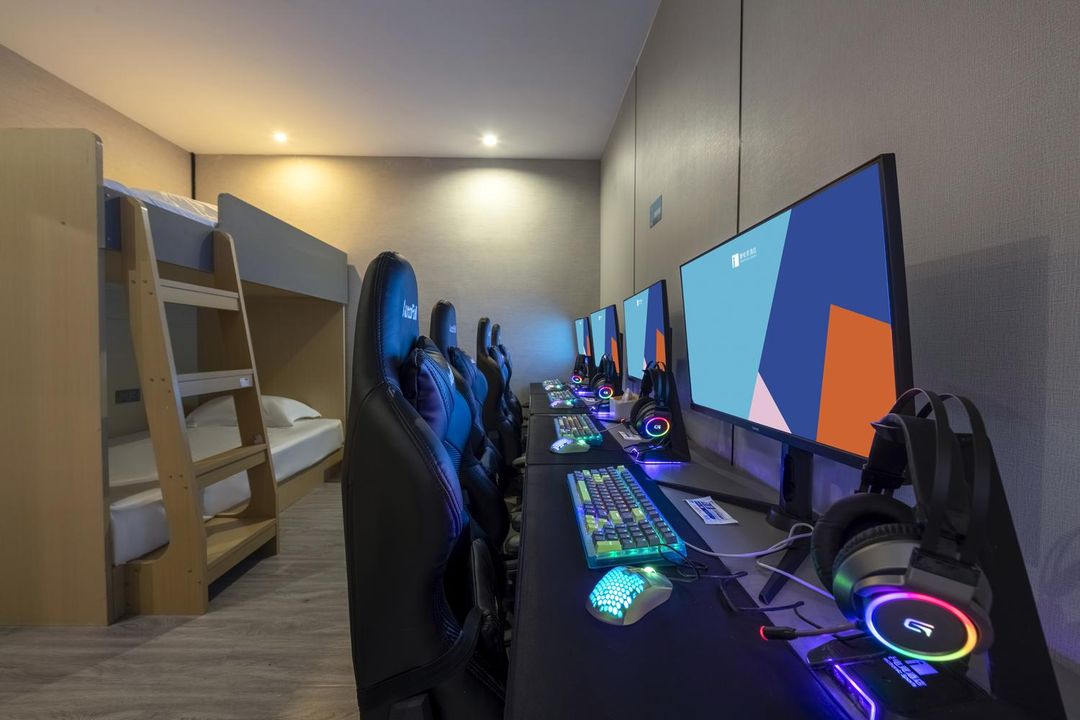 i Electronic Sports Hotel (Nanjing Maigaoqiao Xiaozhuang Subway Station)