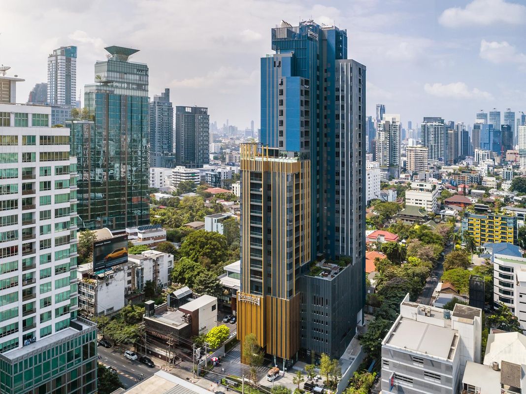 曼谷通羅宿之橋套房酒店