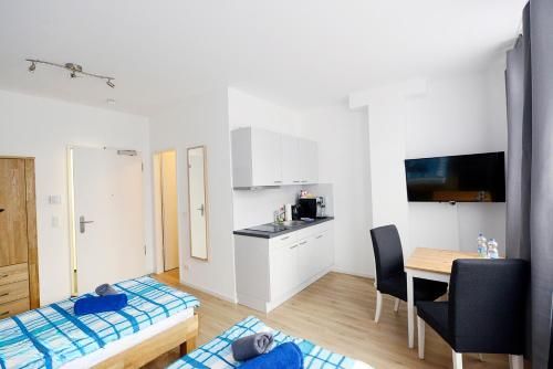 庫奇加藤地下室旅館