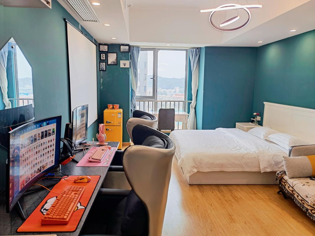 潘塔電競公寓(峯匯中心店)