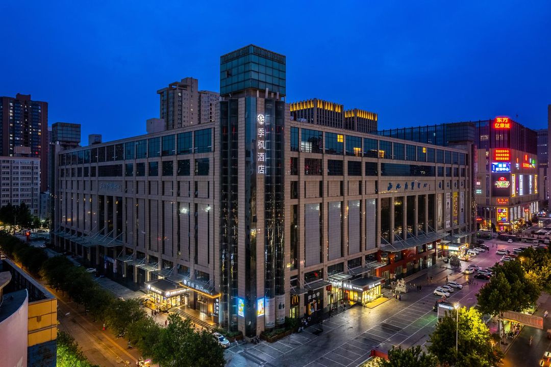 季楓酒店(西安西京醫院康復路地鐵站店)