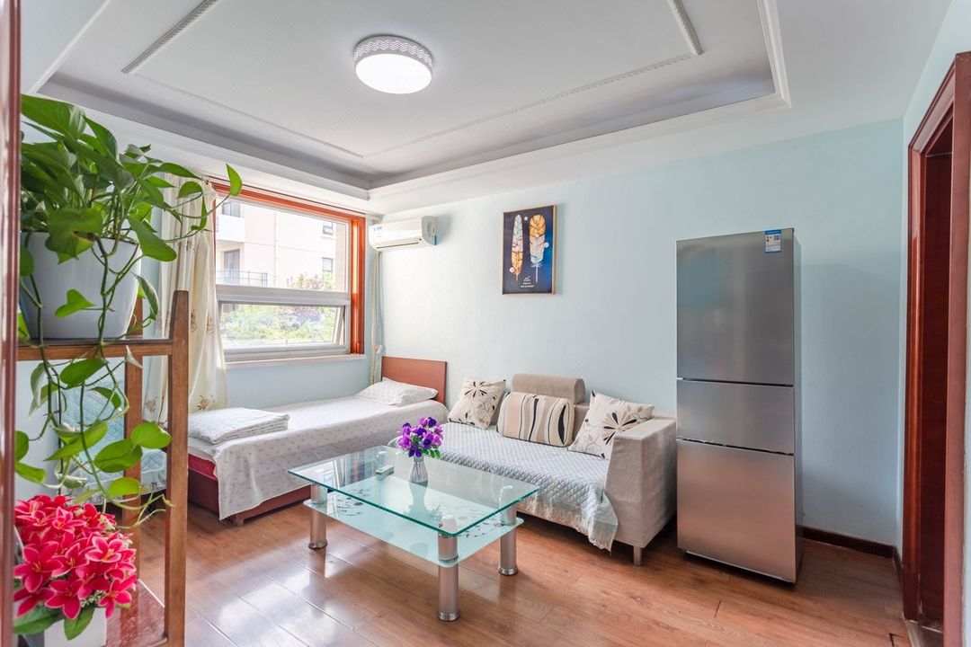 Zhanglingling Nuanyi Homestay (Rizhao Third Beach Resort)