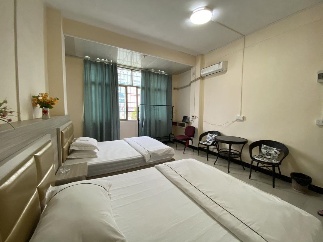 錦煜住宿(廣州人和地鐵站店)