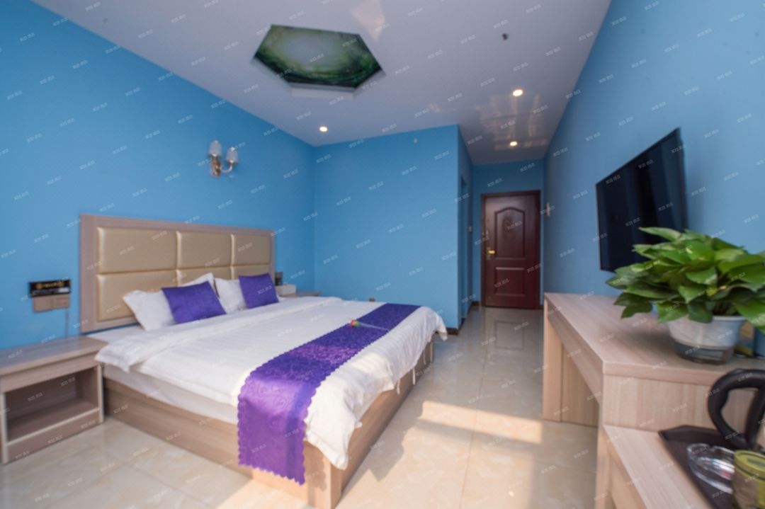 Stylish Hotel Xinxuan No. 612 Hujiazui tian Shuitang Huan Community, Changsha County, Hunan Province