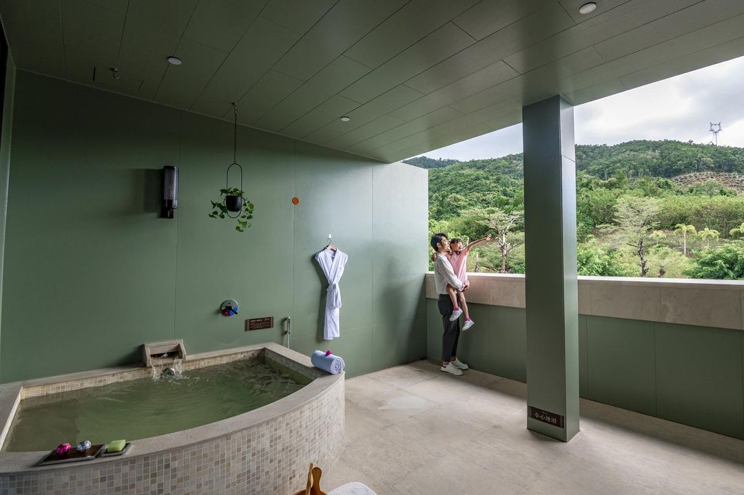 金霄勝三亞旅居醫養溫泉酒店