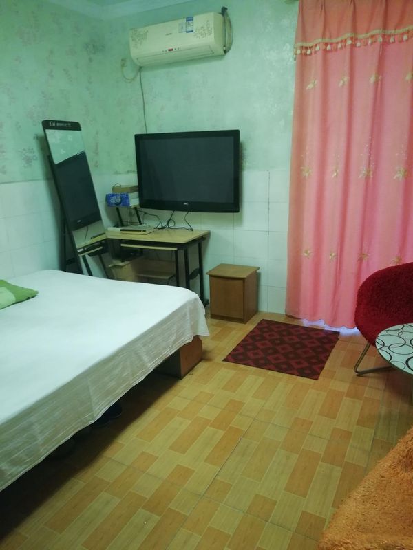 Cangzhou New Century Hotel