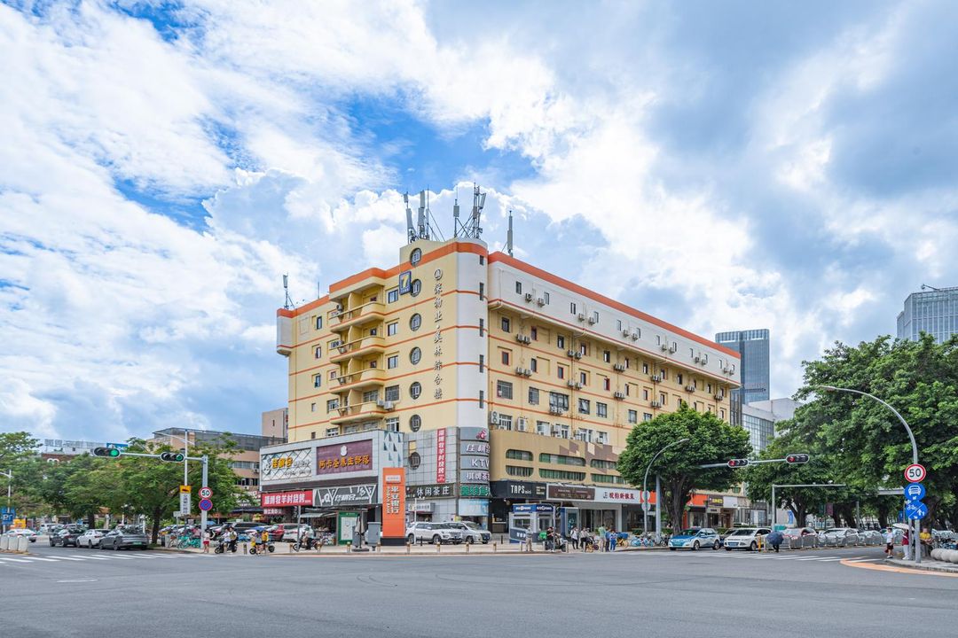 7天酒店(深圳上梅林梅村地鐵站店)
