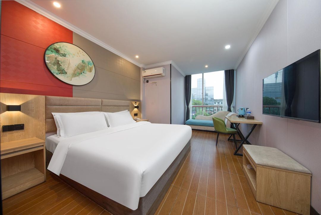 Home Inn Pebble Hotel (Changzhou University City)