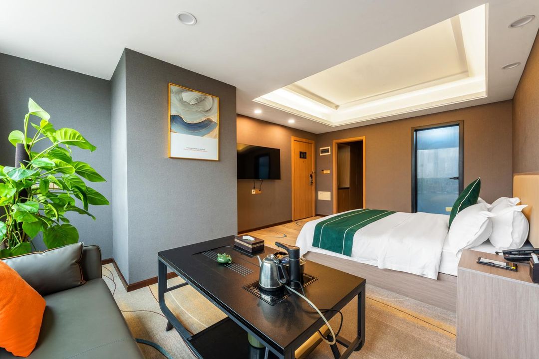 Bighouse Hotel (Wushang Mengshidai Street Kou Branch)