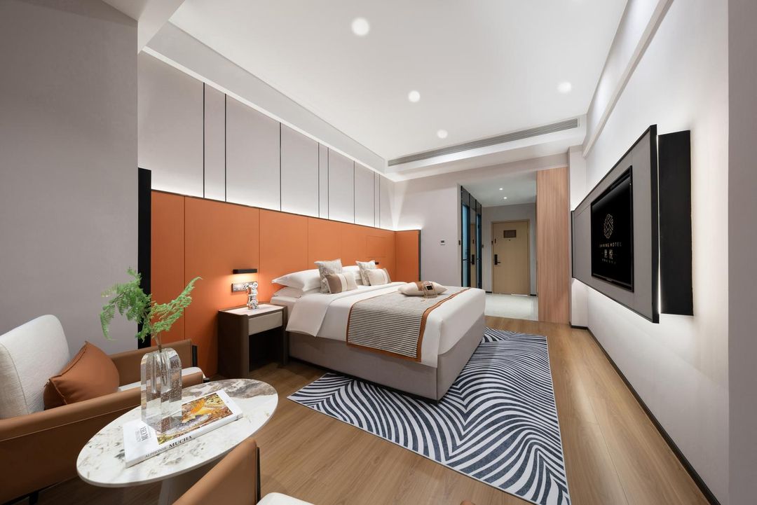 Shiyue Hotel (Qingdao Shimao 52+ Shopping Center)