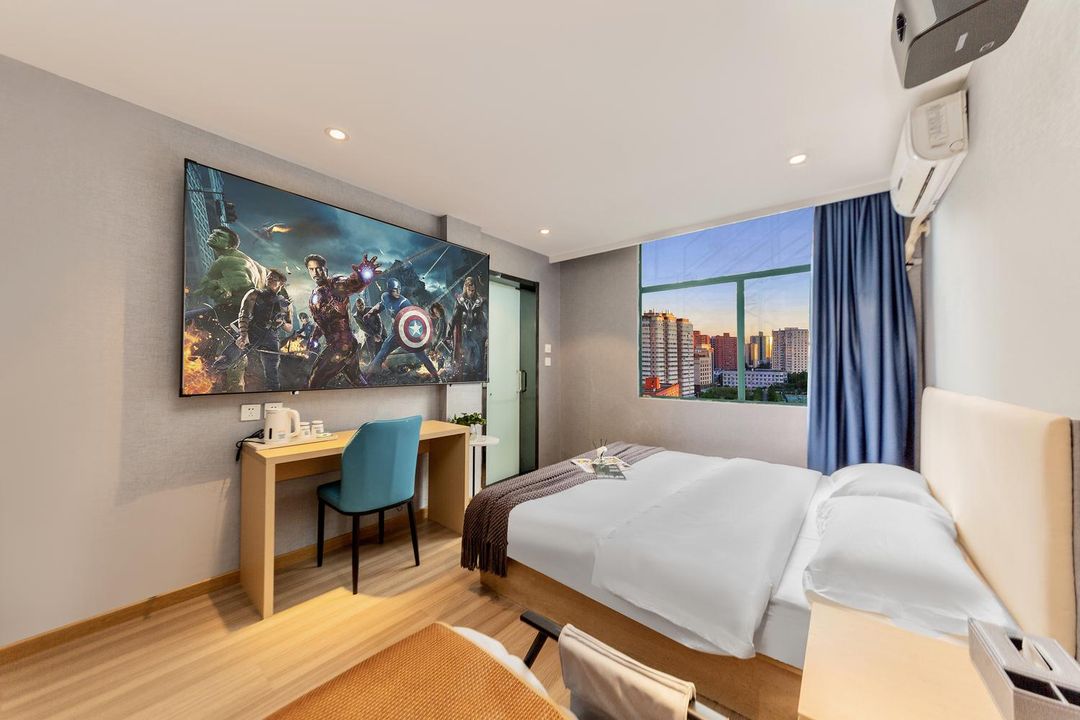 Yuman Hotel (Huanggang Yi'ai Lake)