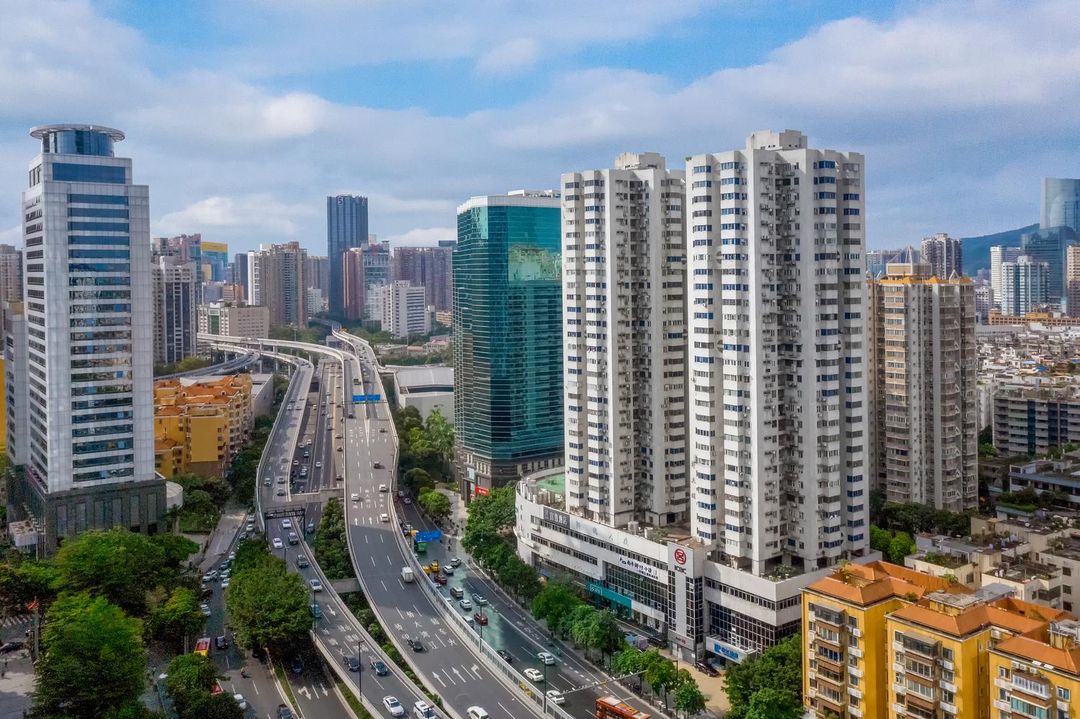 宜致酒店(廣州珠江新城體育西路地鐵站店)