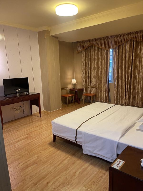 Dongguan Huakang Mansion