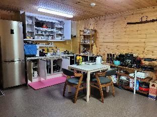 Buan Gureum Hosu Maeul Badagaboineun Jib