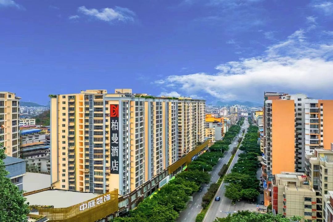 柏曼酒店(桂林火車站紅嶺路店)