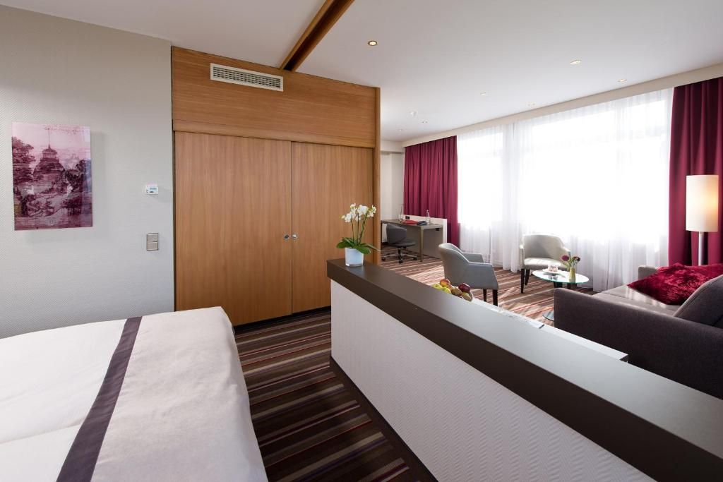 卡爾斯魯厄萊昂納多酒店