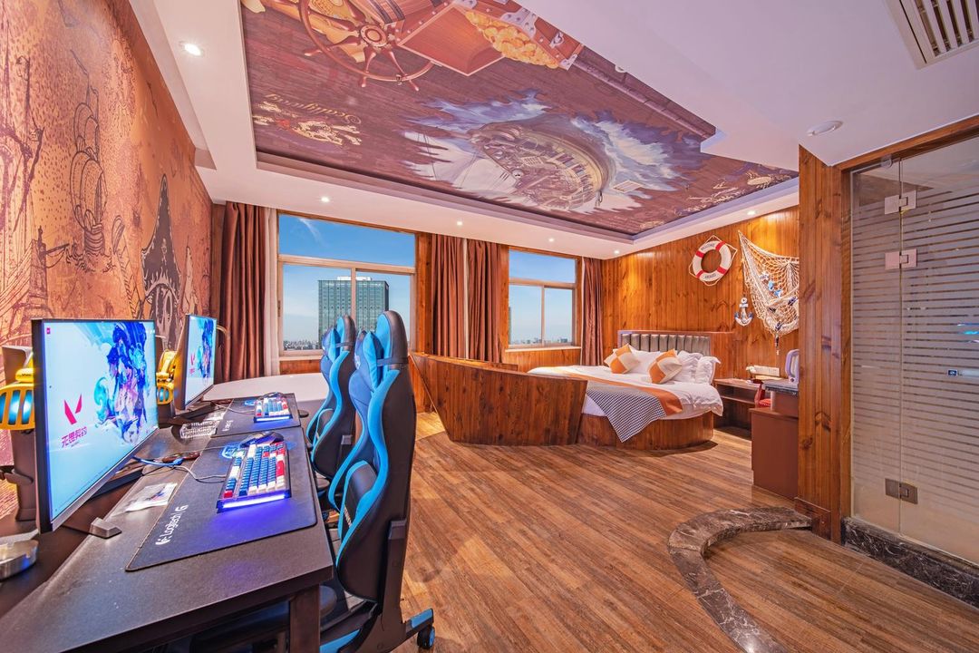 Longyue Esports Hotel (Wuhan Qiaokou Road Subway Station Branch)