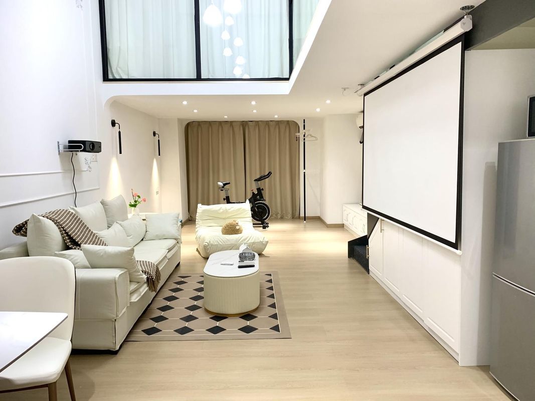 Xingtu Homestay (Zhonggang Business Building)