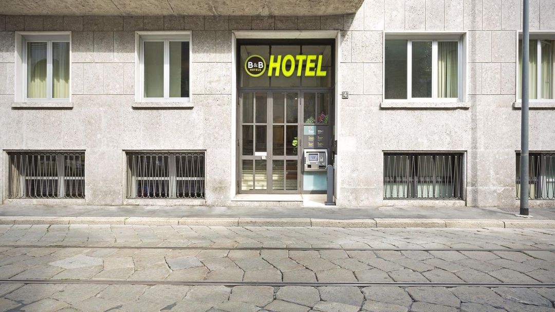 米蘭聖安布住宿加早餐酒店