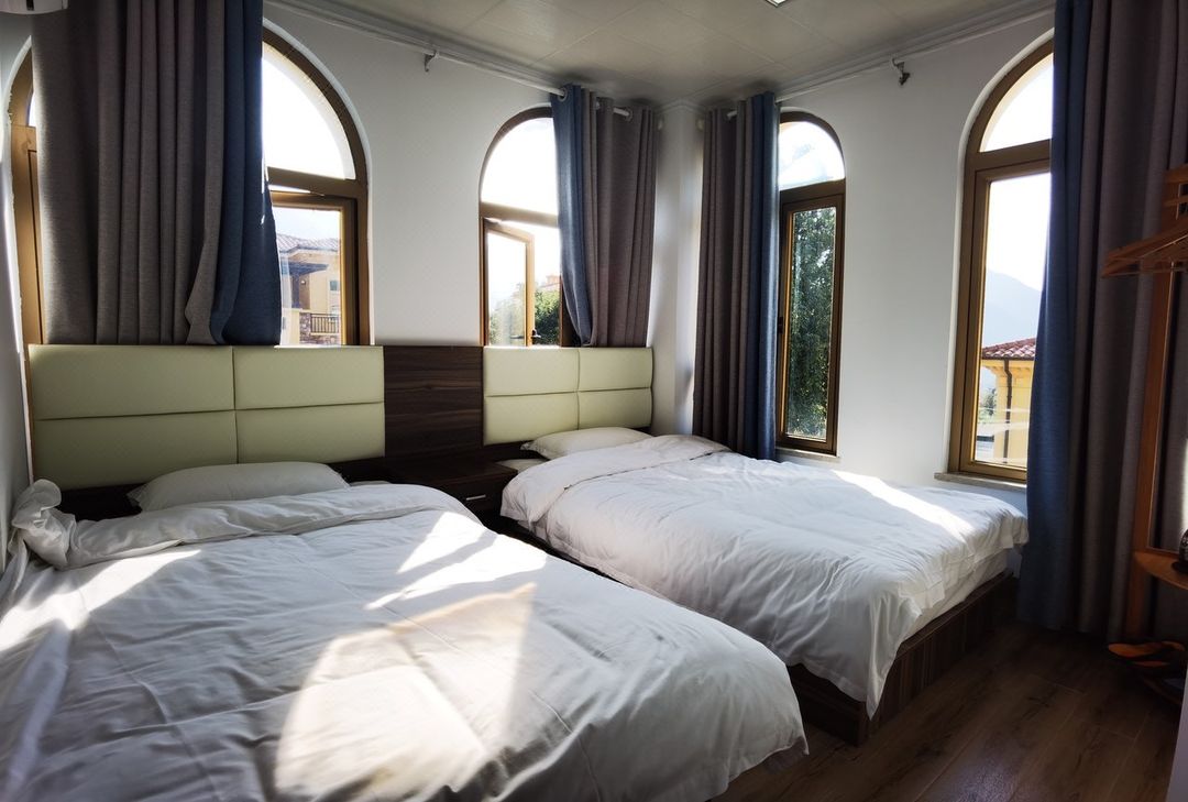 Yuran Lanshan SPA KTV Leisure Group Building Resort Villa (Jinxi Road)