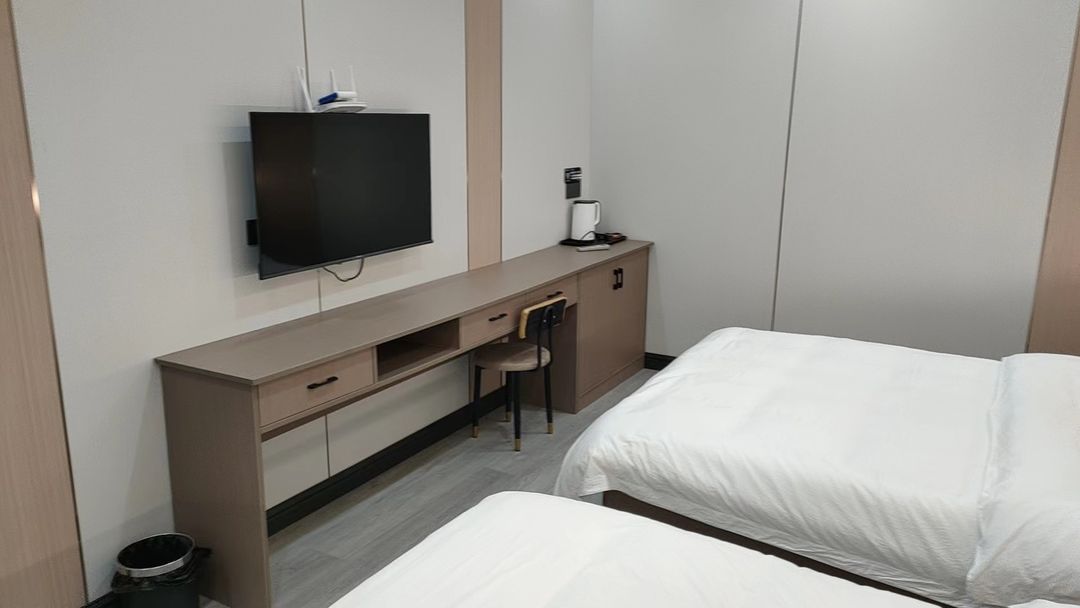 Taizhou Yijia Chinese Inn