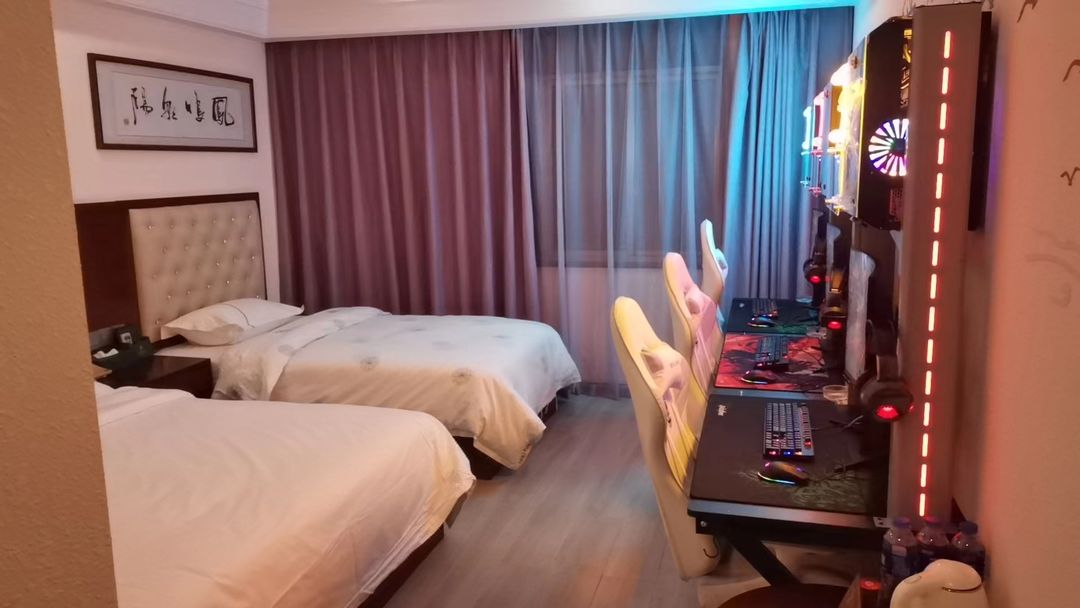 Changsha New Era Theme Hotel