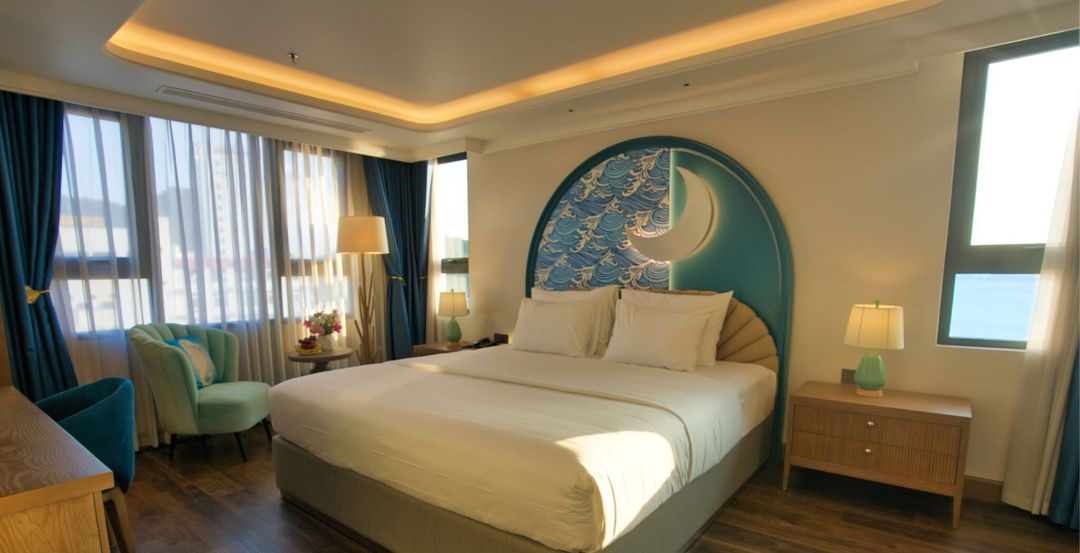 The Moon Boutique Hotel Cat Ba