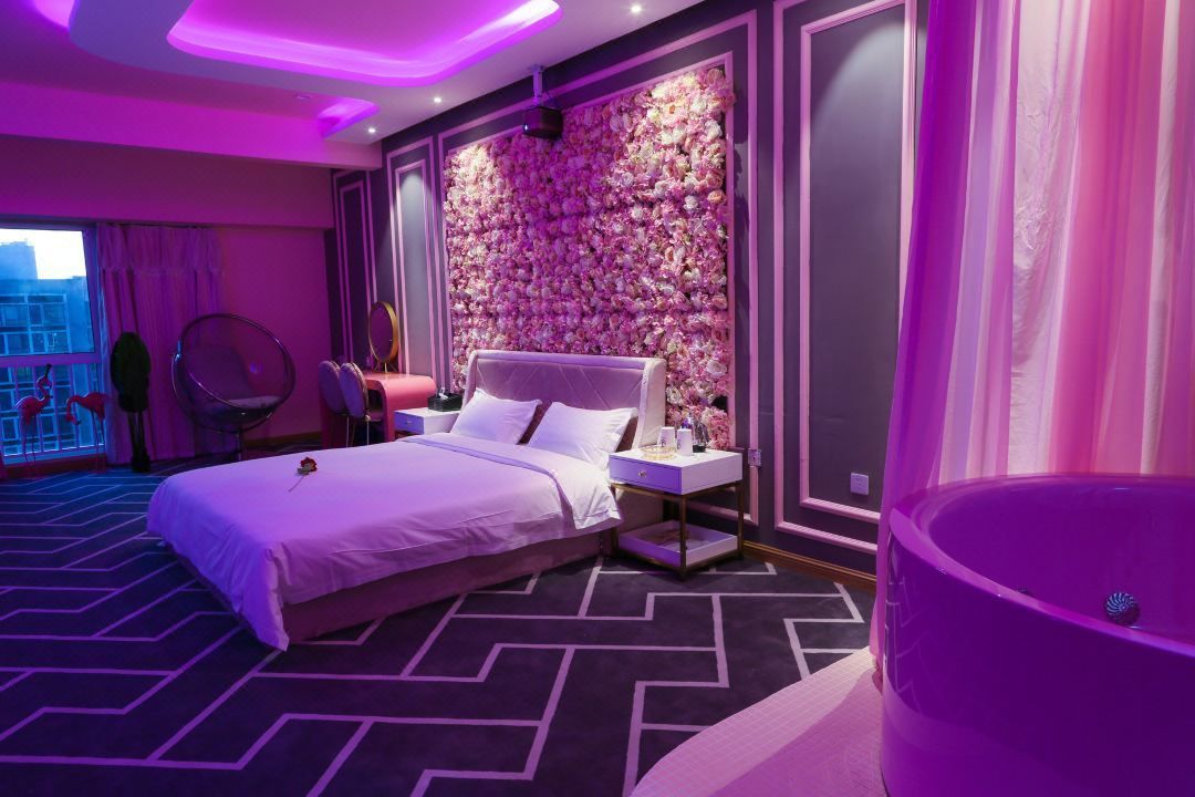 Tangshan Grey Whale INS Hotel (Aegean Store)