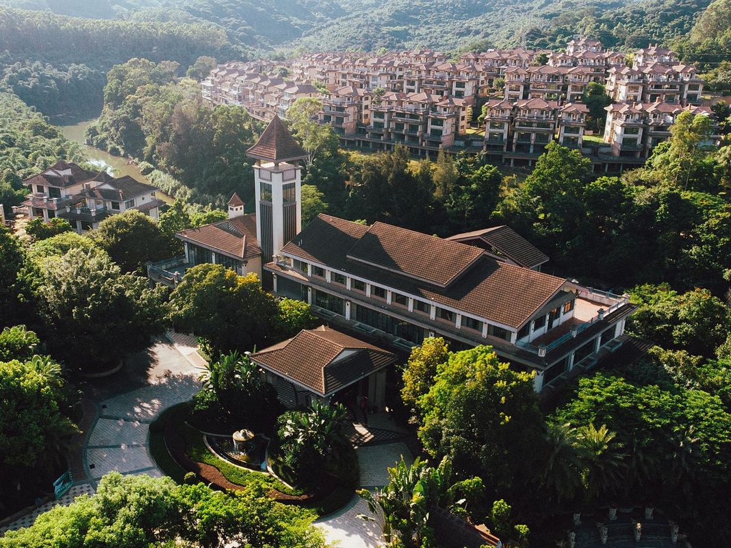 Qiufan Hot Spring Resort Hotel (Changtai Haitou Yunshuijian)