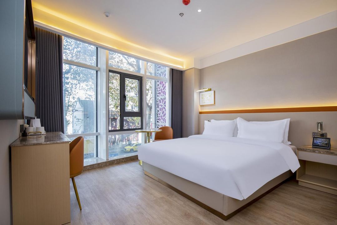 清沐酒店(南京夫子廟三山街地鐵站店)