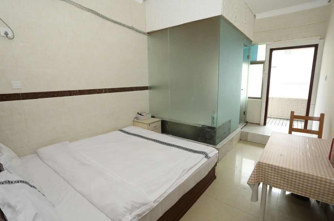 九房包棟聚會燒烤K歌客棧(南西路分店)