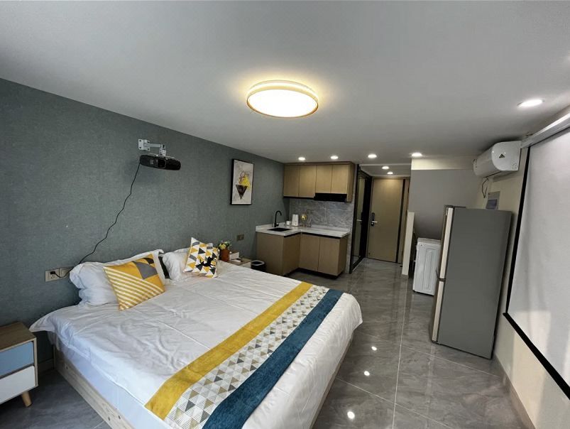 欣栢影院公寓(江寧大學城南京交院地鐵站店)