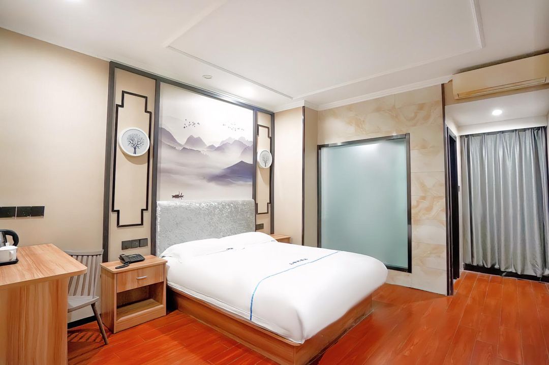 Hawthorn Tree Express Hotel (Nanjing Xinjiekou Presidential Palace)