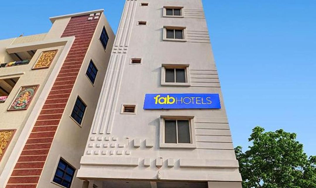 FabExpress Simra Relax Inn