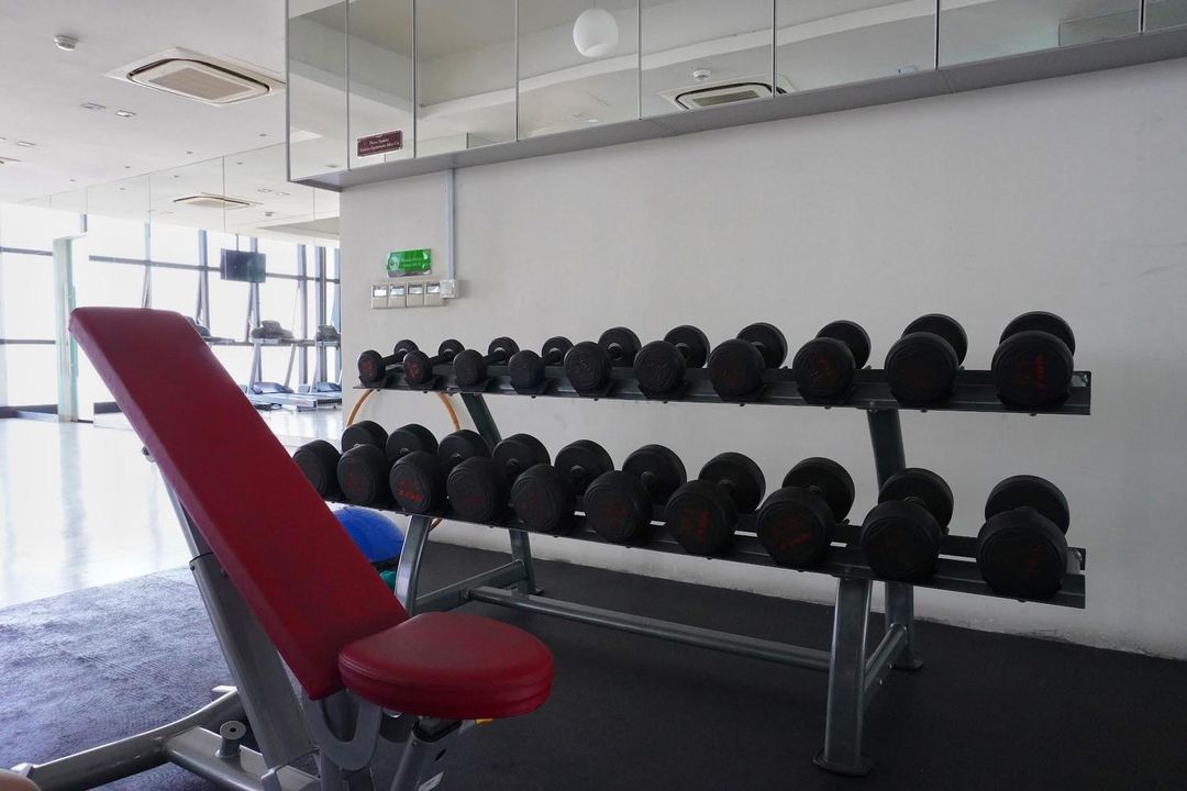 Condo w Pool Table/Karaoke/Gathering, 11 Pax