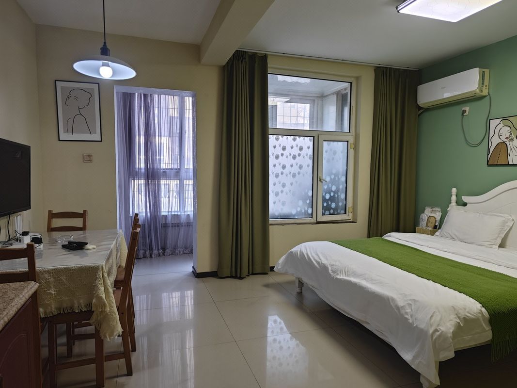 遇見安靜溫馨家園私密性強自助入住公寓(港東十五道分店)