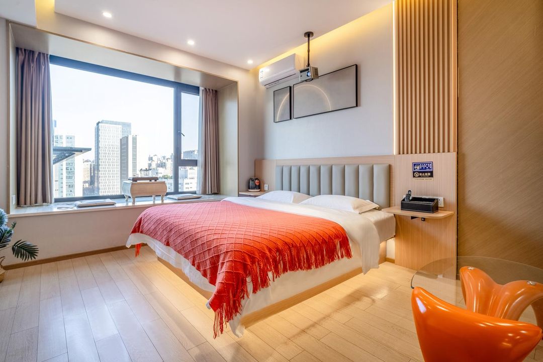 Silk Road Chang'an Cultural Tourism Hotel (The Grand Tang Mall)