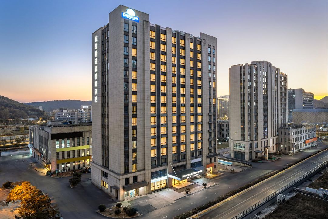 Days Inn by Wyndham Hangzhou Zhuantang