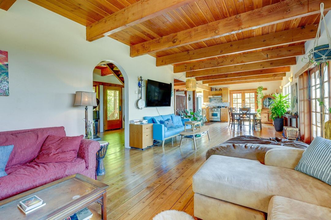 Occidental Sanctuary w/ Hot Tub, Sauna & Views!