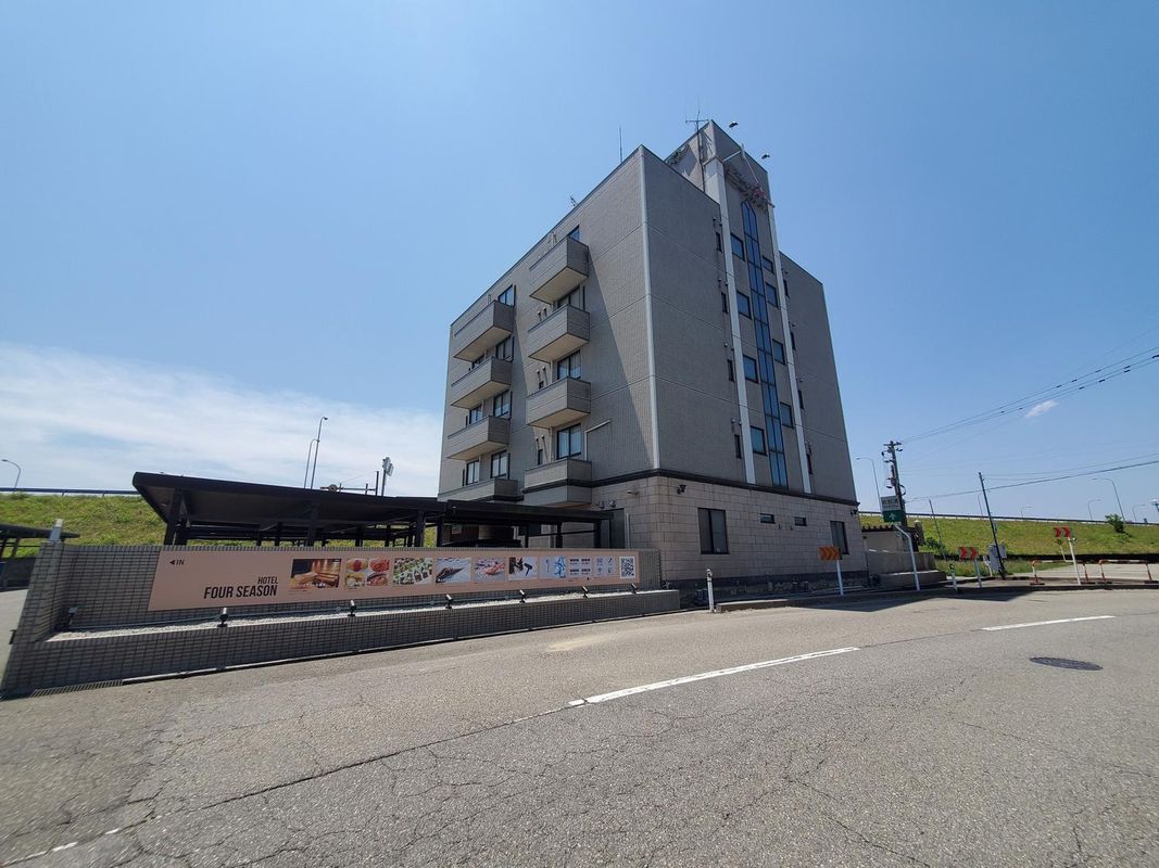 HOTEL FOURSEASON - Adults Only -