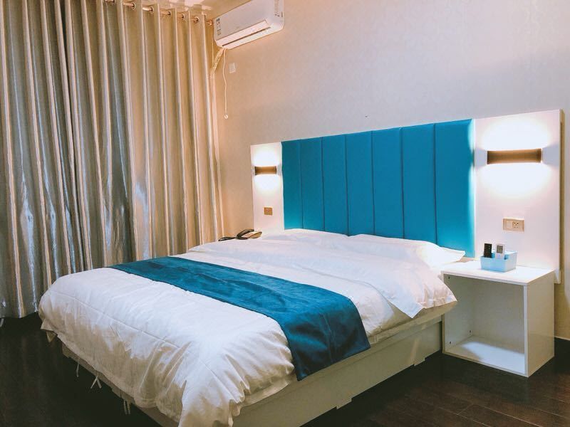 Yuejian Shiguang Hotel (Xi'an Xianyang International Airport)