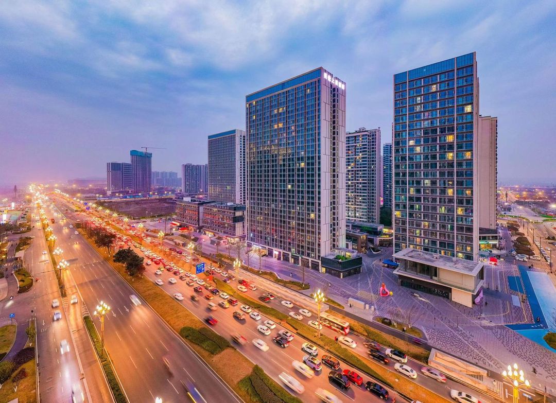 Meilun Upper Floor Hotel (Chengdu Phoenix Mountain Sports Park)