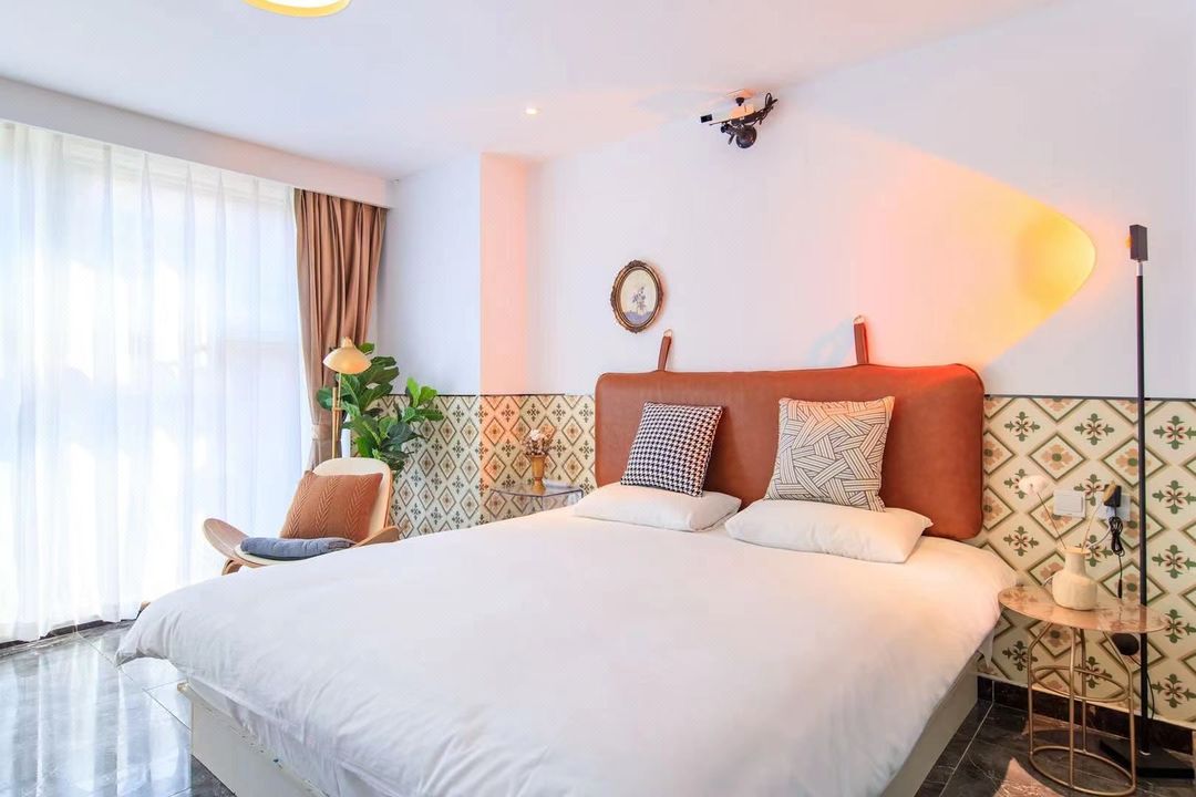 Jupai Space Apartment (Communication University of China Beijing Shuangqiao Subway Station)