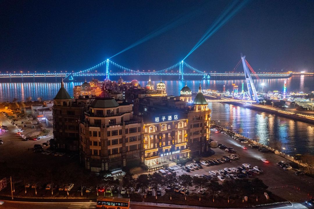 桔子酒店(大連星海廣場店)