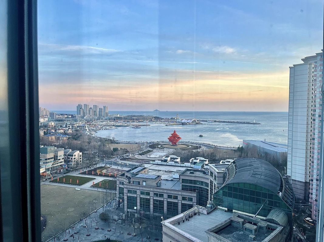 頤海緣國際公寓(青島五四廣場萬象城店)