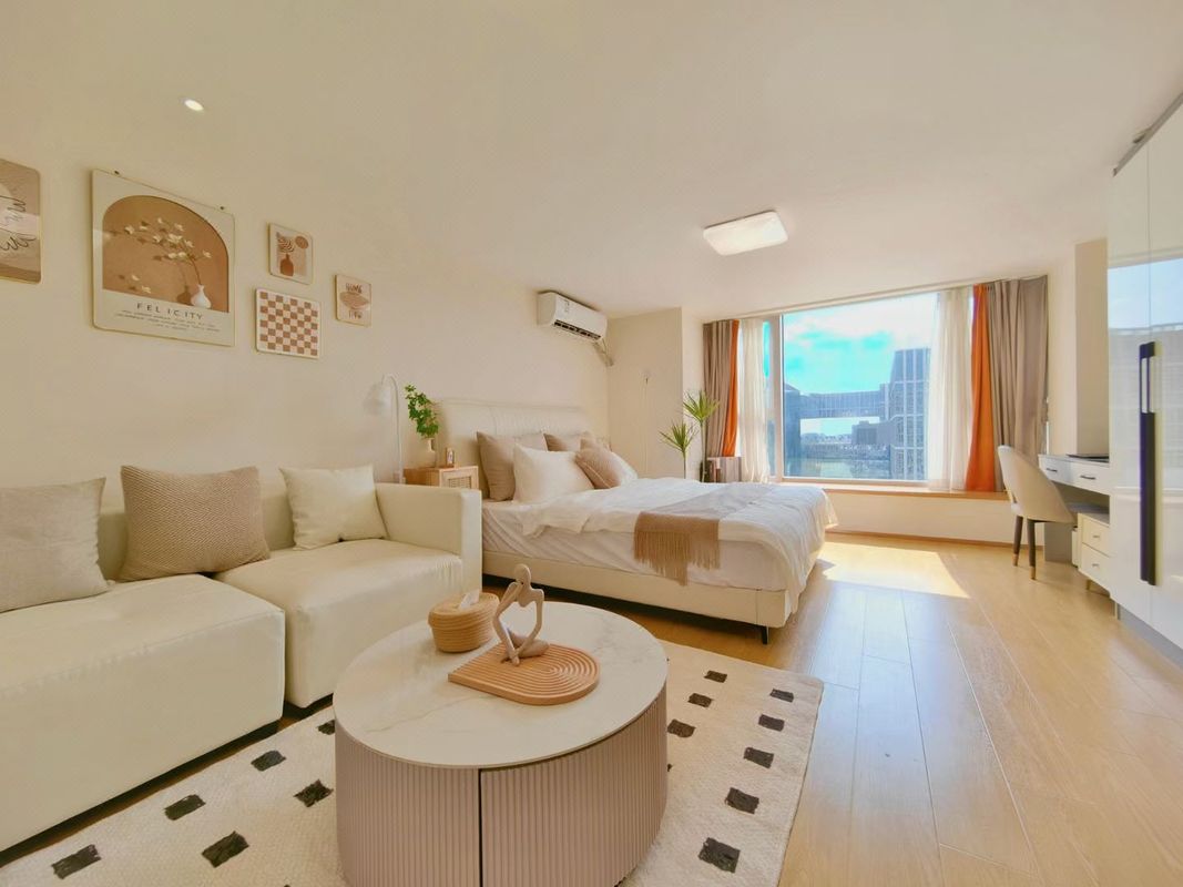 Hangzhou Yihu Xiaozhu Travel Secret Designer Chengsu (Tianmuli Branch)