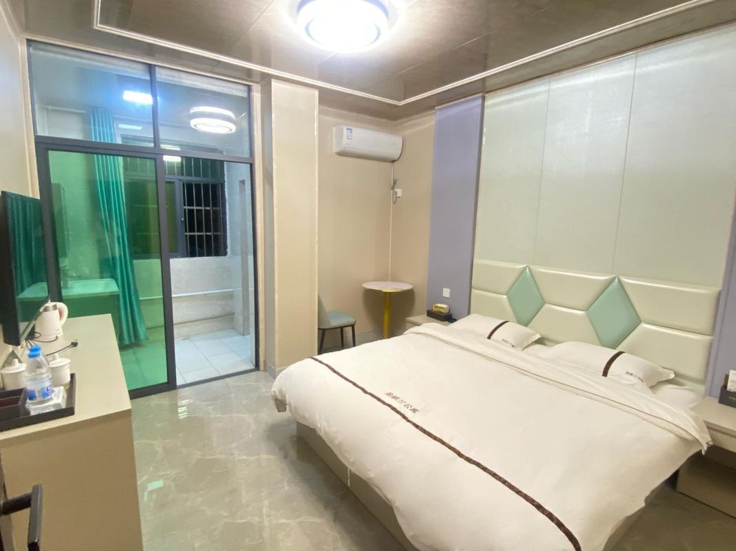 Huizhou Jinge Lan Apartment