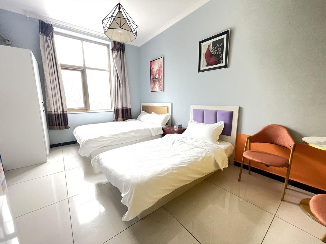 Liangqi Coffee Courtyard (Shuangqiao Subway Station)