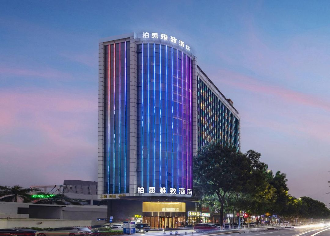 柏思雅緻酒店(花都融創文旅城店)